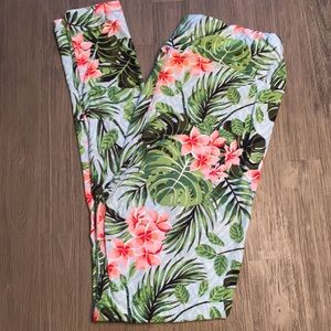LulaRoe tall and curvy leggings